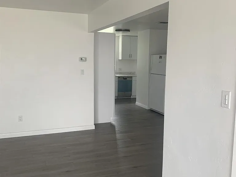 770 S Sunshine Ave S — Photo 6