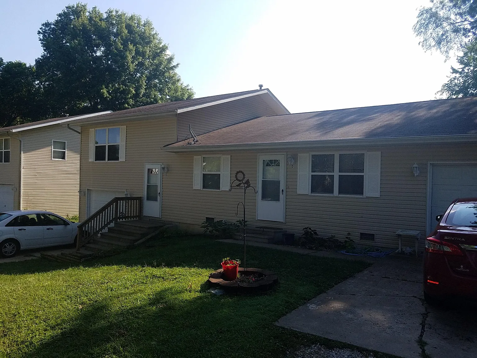 607 Hooker St — Photo 1