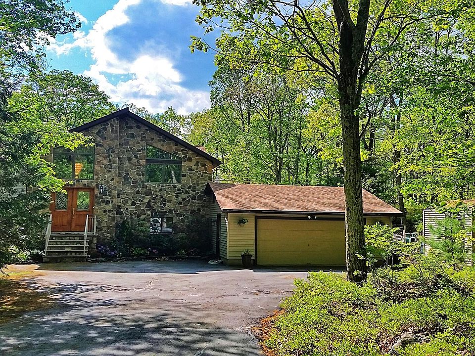 1st image of 215 Eastwood Dr