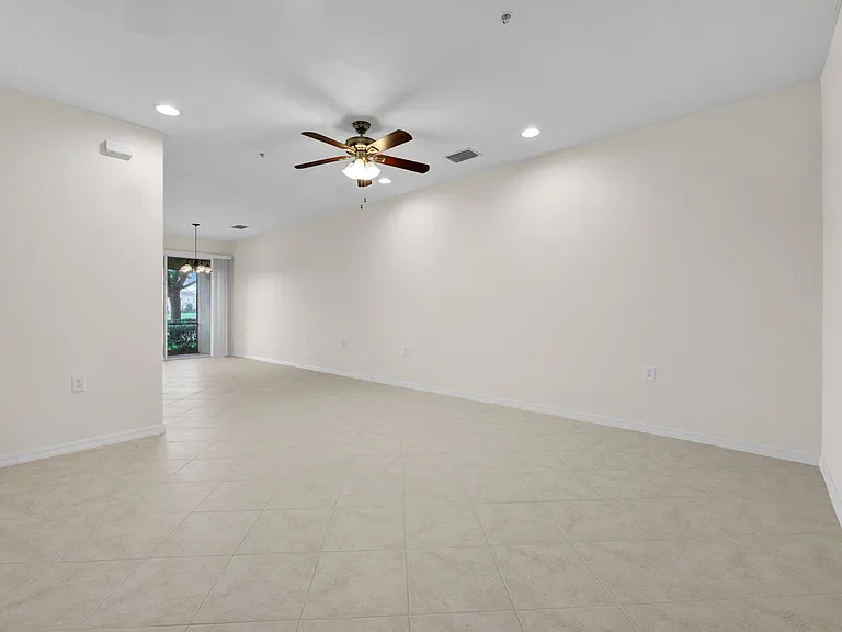 3171 Cottonwood Bnd #1105 — Photo 30
