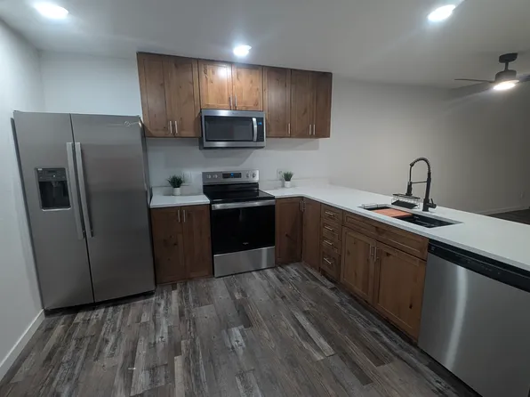 2002 S Worchester Way, Aurora, CO 80014
