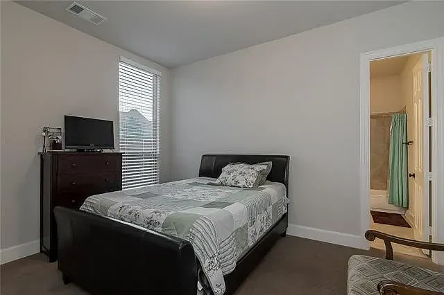 14613 Roselawn Ln — Photo 13