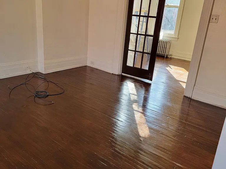 152 E Philadelphia St — Photo 5