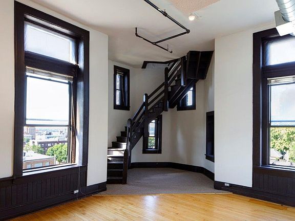 2nd image of 610 13th St #406