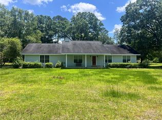 855 Hamp Chesser Rd, Folkston, GA 31537