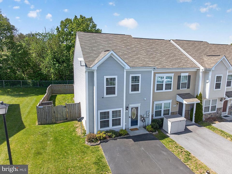 1st image of 34 Teakwood Dr