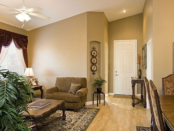 2nd image of 7951 N Paradise Canyon Ln