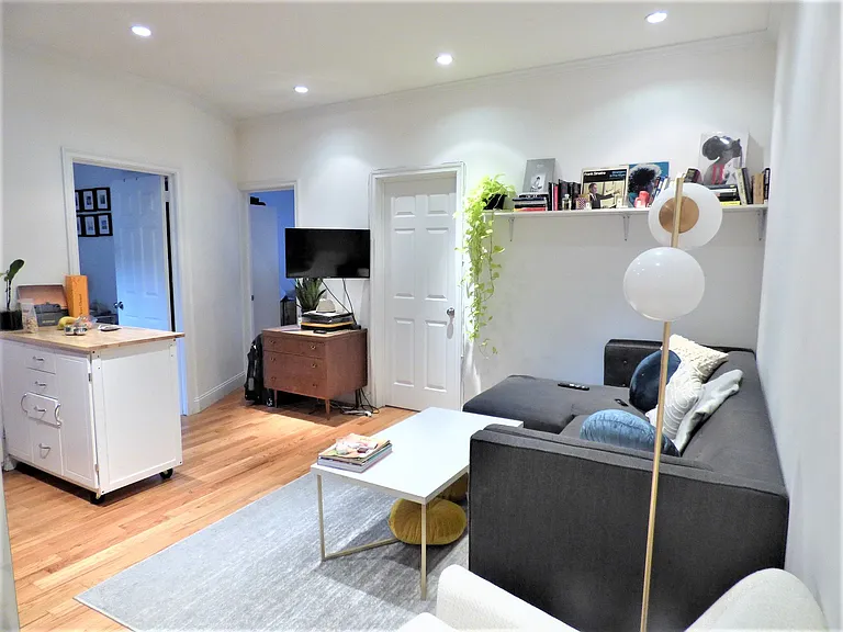 120 Sullivan St #2D — Photo 2