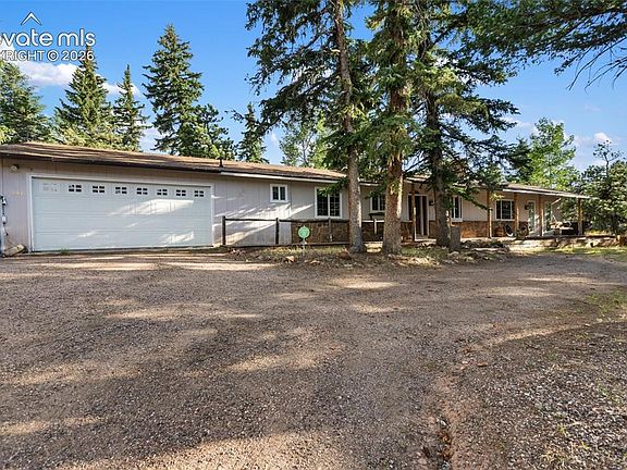 3rd image of 861 Teller Ln
