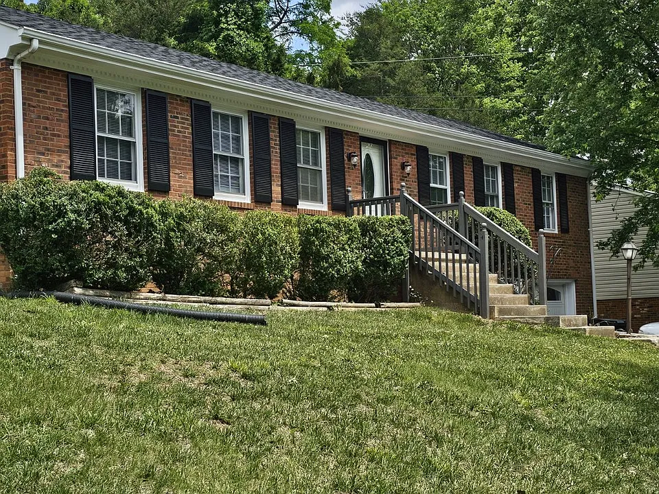 5553 Cynthia Dr