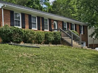 5553 Cynthia Dr, Roanoke, VA 24018