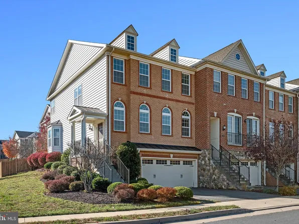 301 Dublin Sq, Purcellville, VA 20132