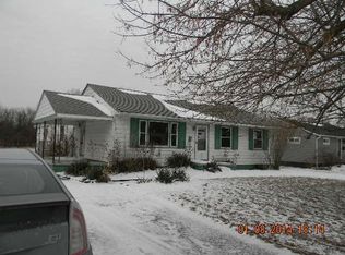209 E Center St, London, OH 43140