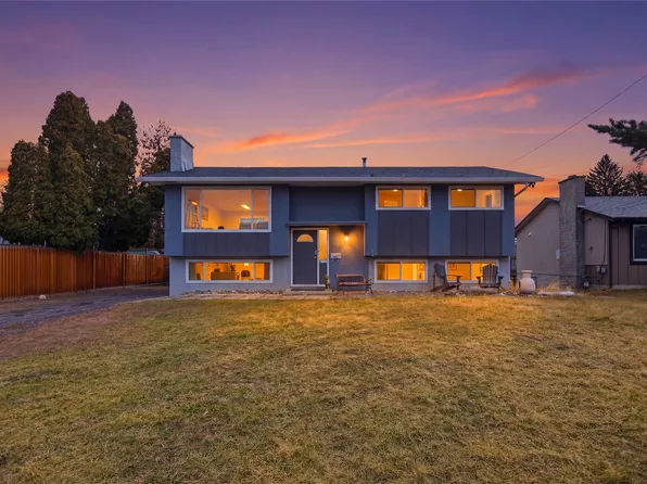 2619 Argyle Ave, Kamloops, BC V2B 4T6
