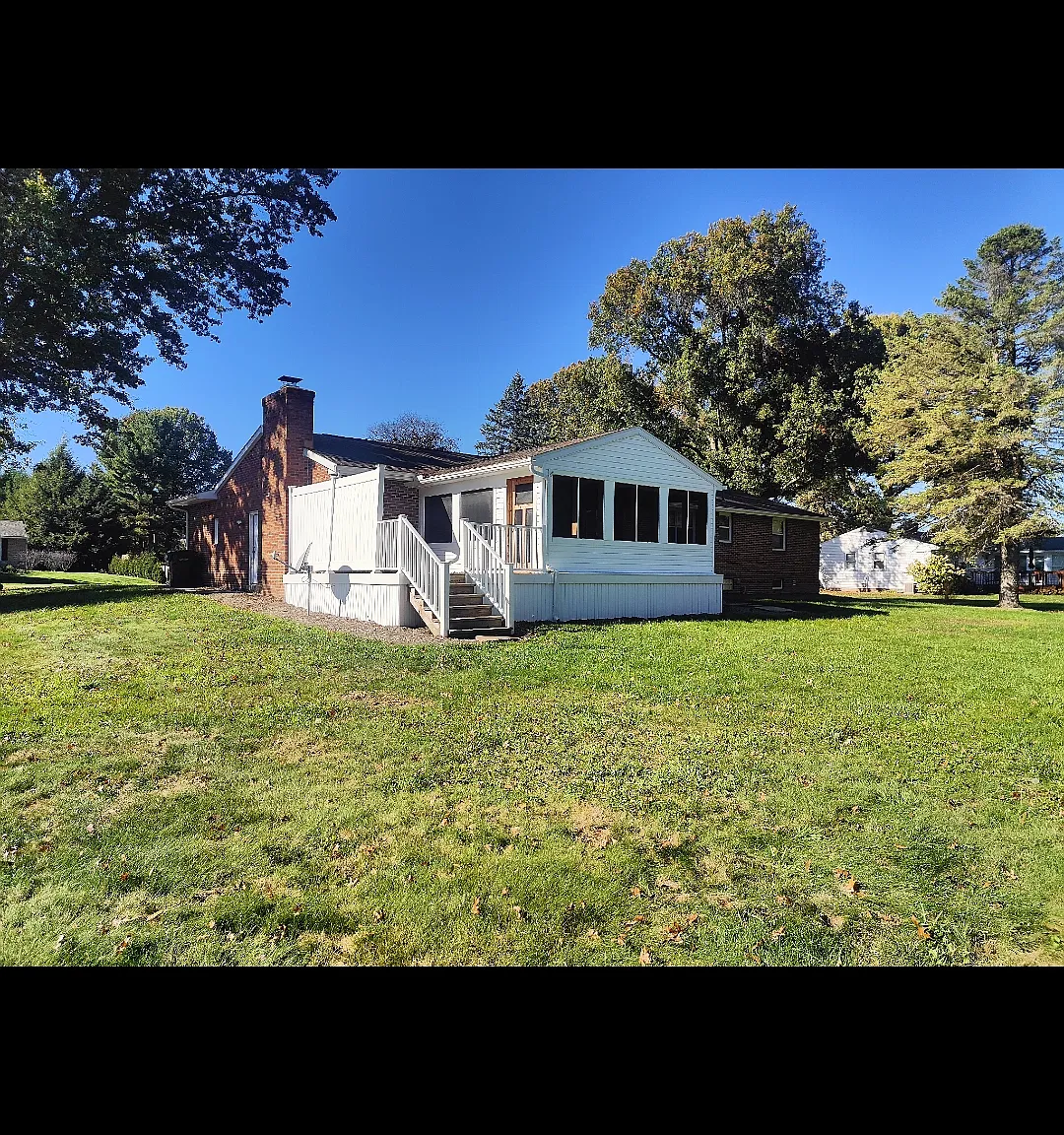 3 bed, 1595 sqft, $2,250 — Photo 3