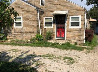 924 S James Rd, Columbus, OH 43227