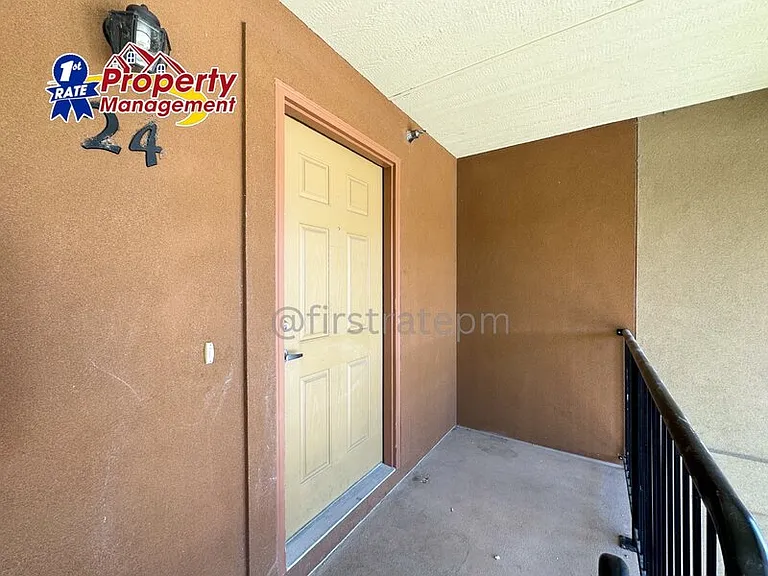 2997 W Acarrera Ln #11 — Photo 15