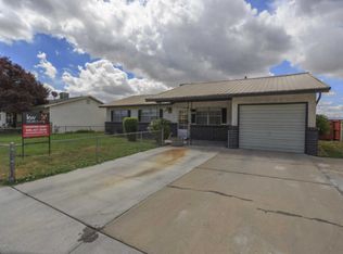 2109 E 11th St, Farmington, NM 87401