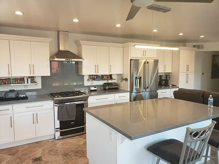 1574 Santa Ana Ave — Photo 8