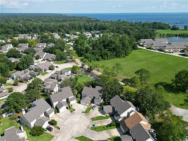 20 Caribbean Ct #20 — Photo 22