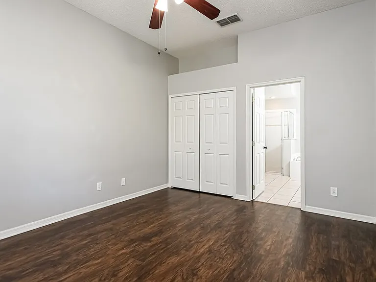 1125 Cherry Valley Way — Photo 11