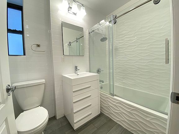 5th image of 156 E 117th St APT 4A