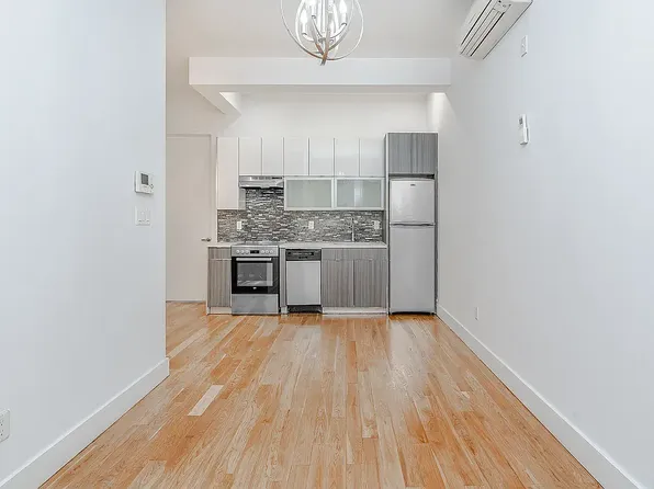 1143 Greene Ave APT 2R, Brooklyn, NY 11221