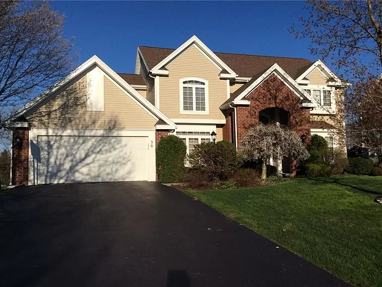 30 Coach Side Ln, Pittsford, NY 14534 | Zillow