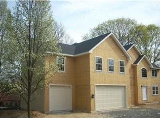 1902 Johnson Rd, Plymouth Meeting, PA 19462