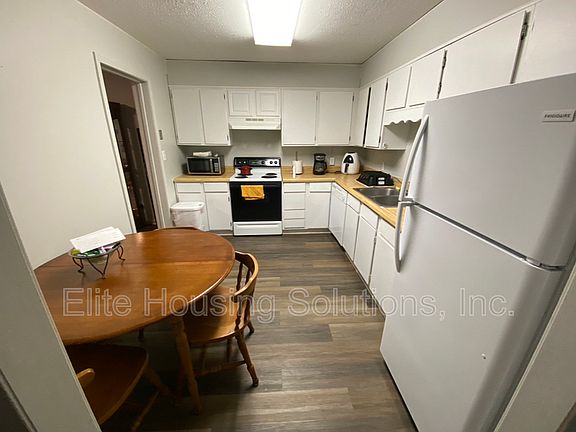 4th image of 282 Blue Sky Dr APT 2