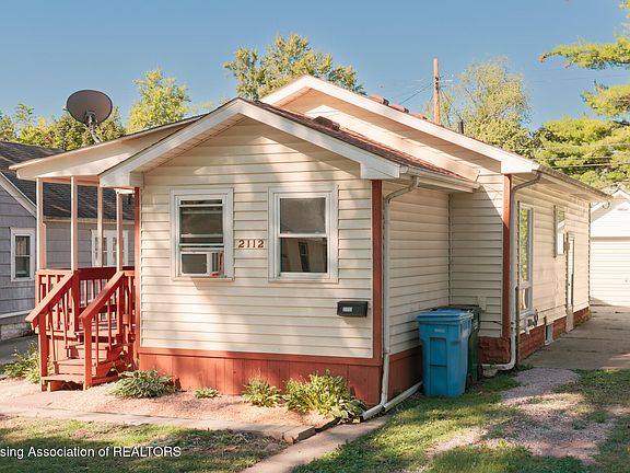 2nd image of 2112 Clifton Ave