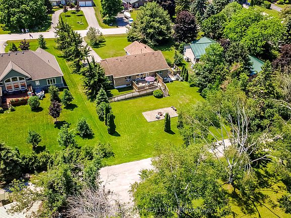 3rd image of 141 Bayshore Dr