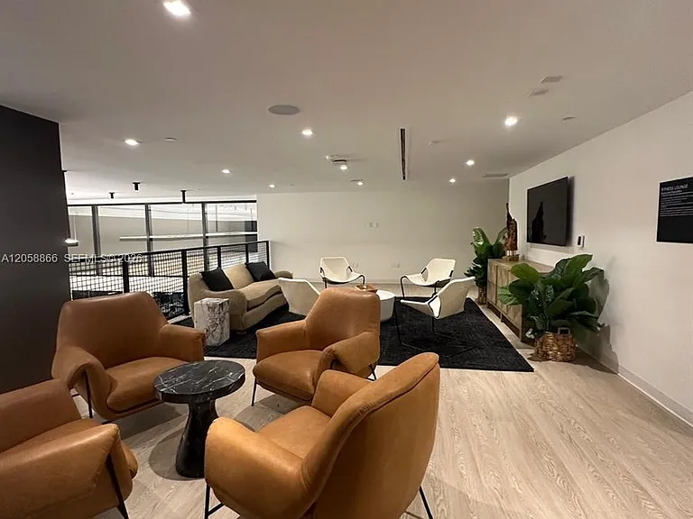 225 N Miami Ave #3203 — Photo 15