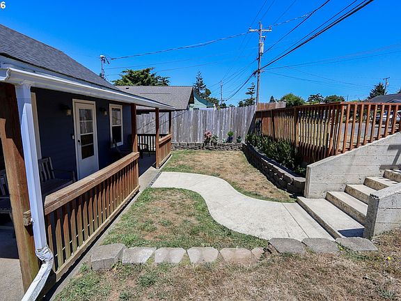 3rd image of 366 N Wasson St