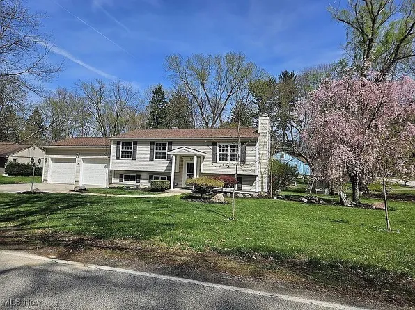 521 Deidrick Rd, Kent, OH 44240
