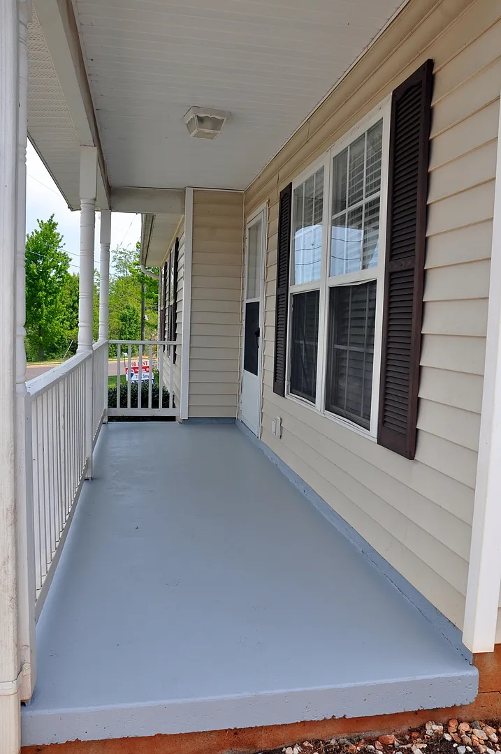 Building Photo - 1760 Birch Dr