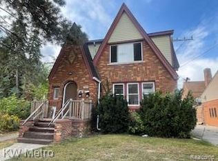 15895 Cloverlawn St, Detroit, MI
