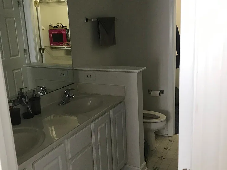 4355 River Gate Ln #B — Photo 11