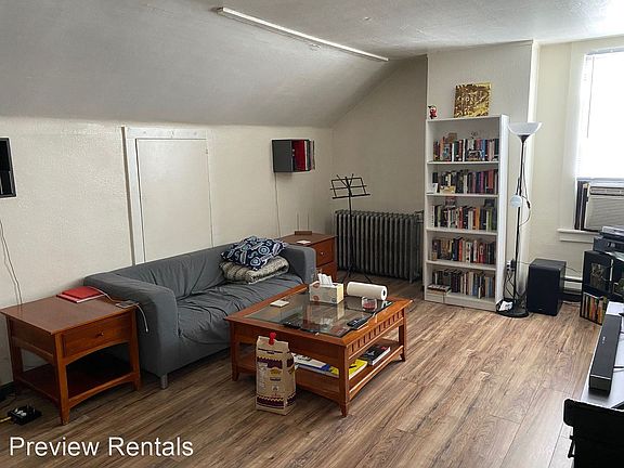 4th image of 520 N 1st St Unit 6