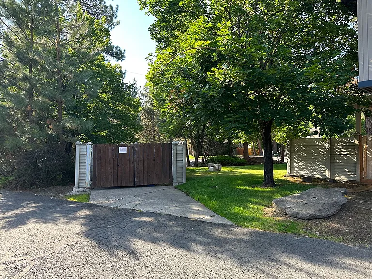 1550 Milwaukee Ave #B-5 — Photo 18