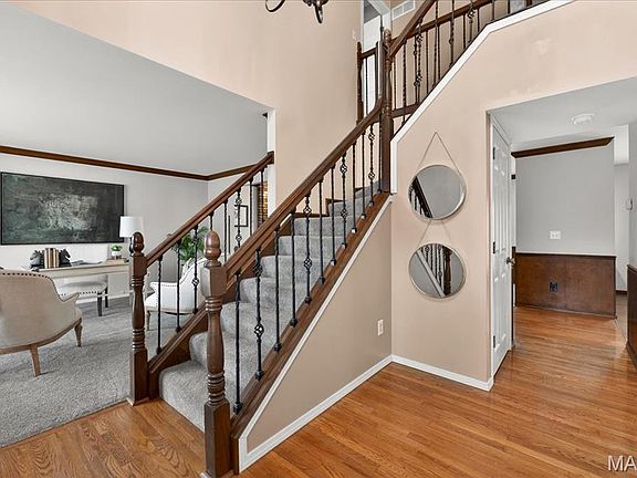 4th image of 2655 Storm Lake Dr