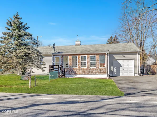 250 Beachwood Boulevard, Beachwood, NJ 08722