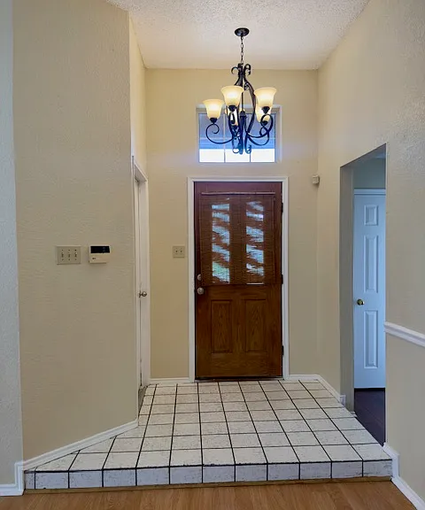 624 Beatty Dr — Photo 16