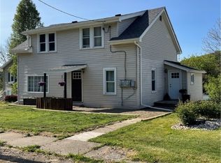 31 Mechanic St, Eldred, PA 16731