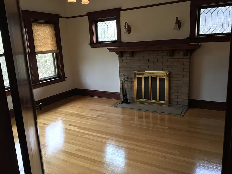 1921 NE 13th Ave — Photo 15