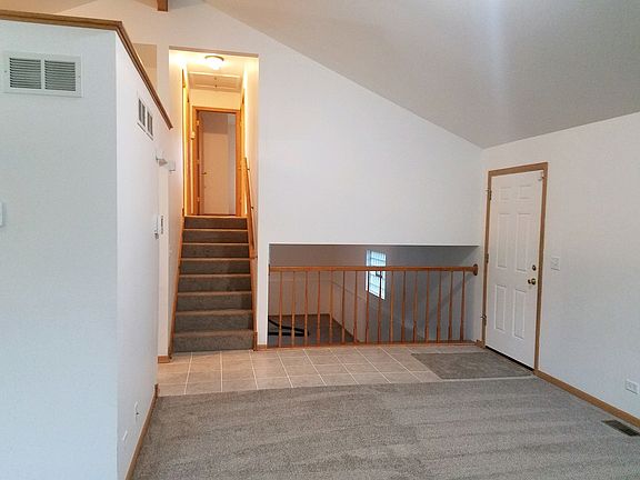 4th image of 14122 Lincoln Ave