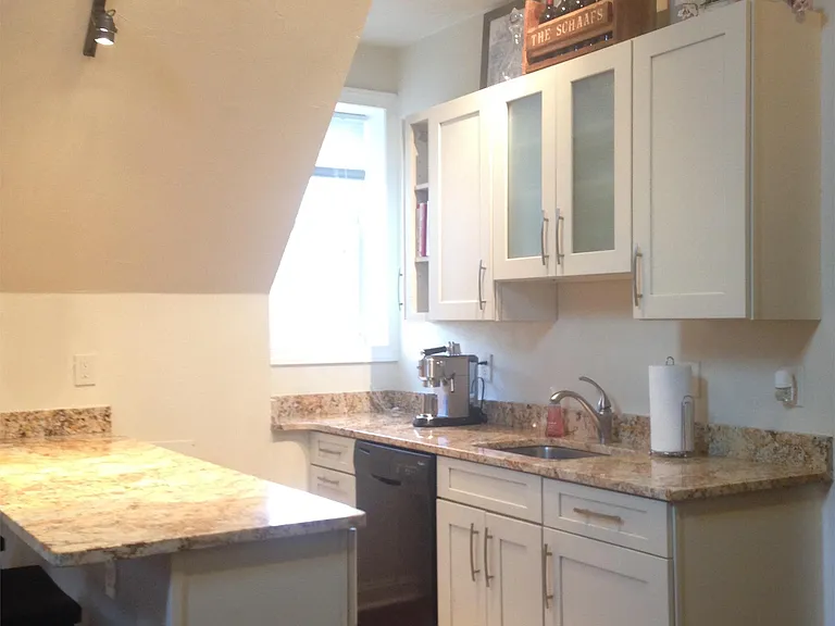 5519 Baum Blvd — Photo 3