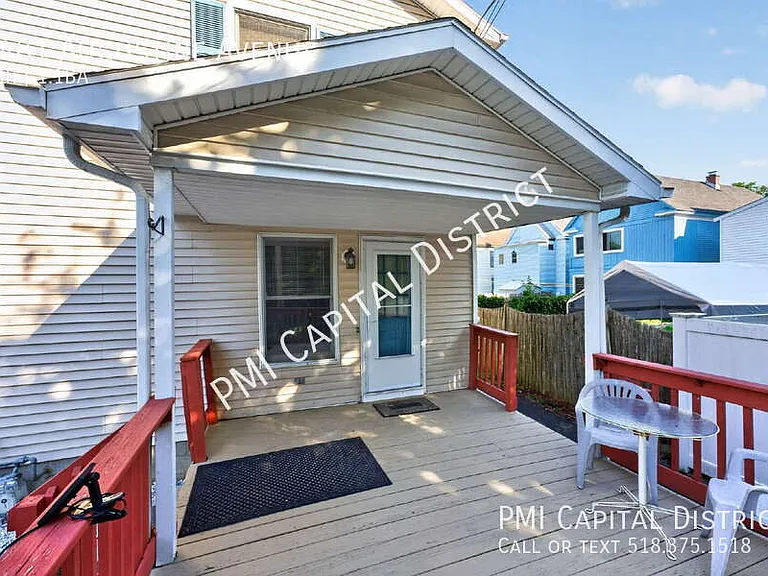 2481 Augustine Ave — Photo 5