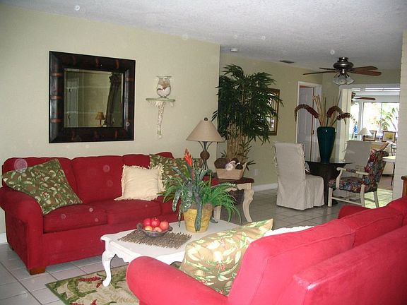 4th image of 739 Eldorado Ave