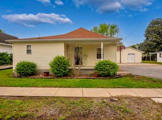 501 S 20th St, Herrin, IL 62948